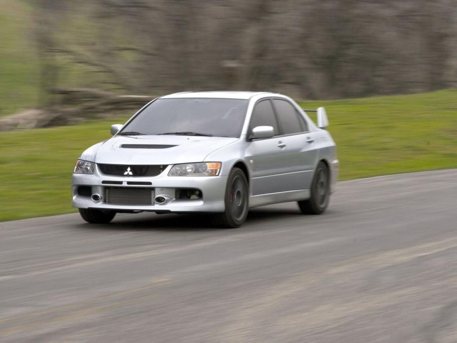  Mitsubishi Lancer Evolution IX MR 2007 года  (фото 120 из 129)